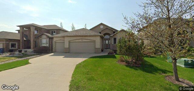 Larawan ng 104 Falcon Ridge Drive sa Winnipeg, Manitoba