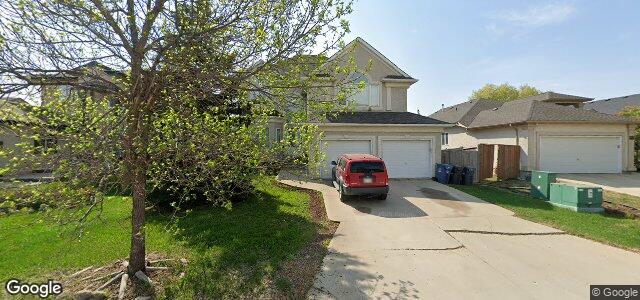 Larawan ng 18 Falcon Ridge Drive sa Winnipeg, Manitoba