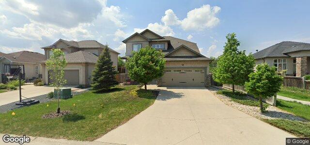 Larawan ng 18 Fall Ridge Road sa Winnipeg, Manitoba