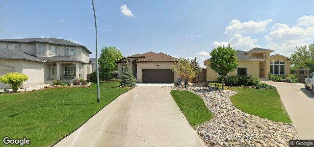 Larawan ng 210 Laurel Ridge Drive sa Winnipeg, Manitoba