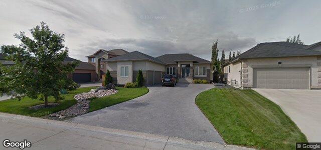 Larawan ng 6 Fall Ridge Road sa Winnipeg, Manitoba