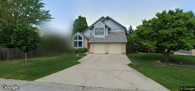 Larawan ng 10 Chippenham Court sa Winnipeg, Manitoba