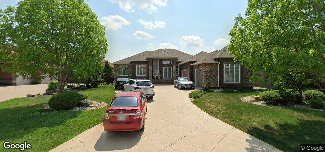 Larawan ng 10 Edmond Muys Place sa Winnipeg, Manitoba