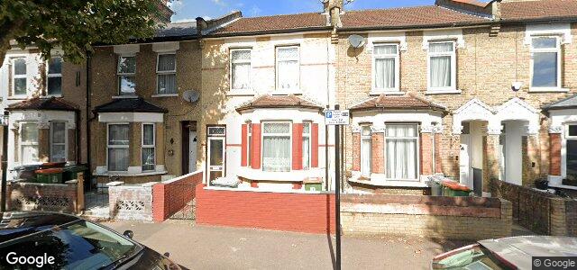 Larawan ng 10 Hollington Road sa Winnipeg, Manitoba