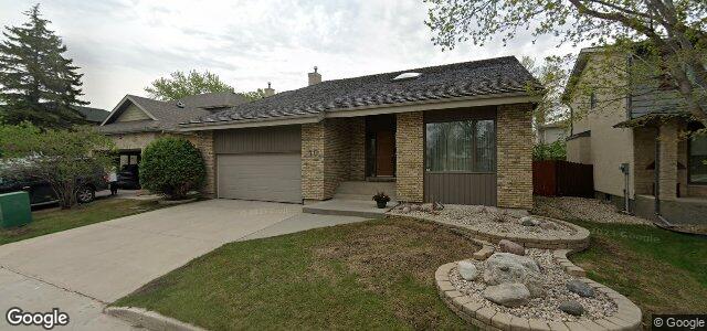 Larawan ng 10 Lindenwood Place sa Winnipeg, Manitoba