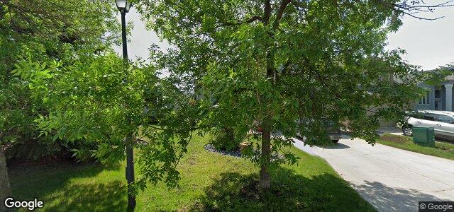 Larawan ng 10 Lindmere Drive sa Winnipeg, Manitoba