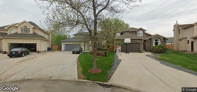 Larawan ng 10 Sedgeley Court sa Winnipeg, Manitoba