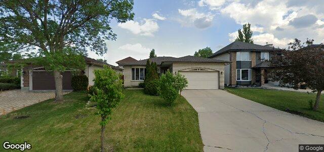 Larawan ng 102 Eaglemount Crescent sa Winnipeg, Manitoba