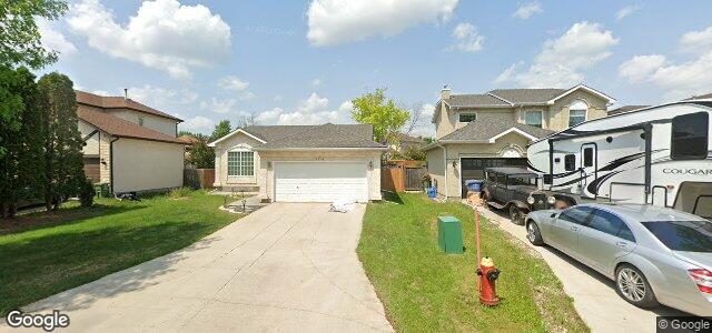Larawan ng 104 Huntingdale Road sa Winnipeg, Manitoba