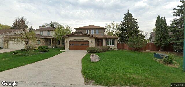 Photo of 105 Royal York Drive in Winnipeg, Manitoba