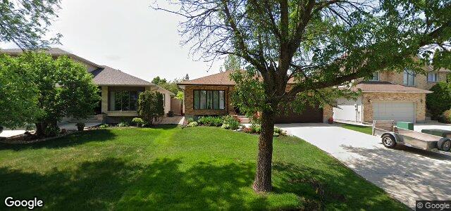 Larawan ng 111 Farmingdale Boulevard sa Winnipeg, Manitoba