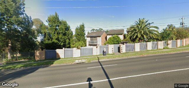 Larawan ng 111 Huntingdale Road sa Winnipeg, Manitoba