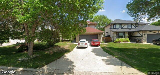 Larawan ng 112 Farmingdale Boulevard sa Winnipeg, Manitoba