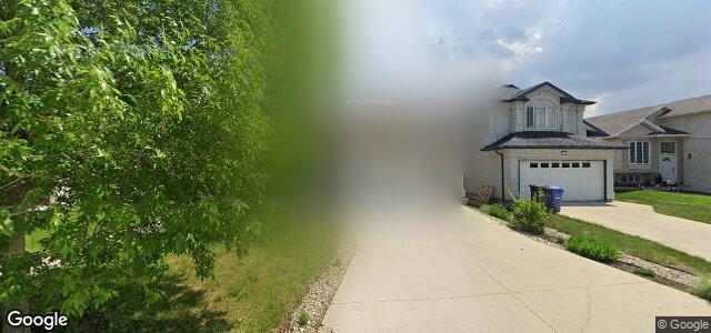 Larawan ng 114 Lindmere Drive sa Winnipeg, Manitoba