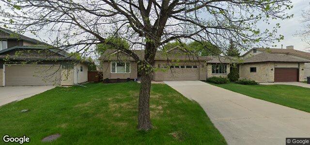Larawan ng 114 Wallingford Crescent sa Winnipeg, Manitoba