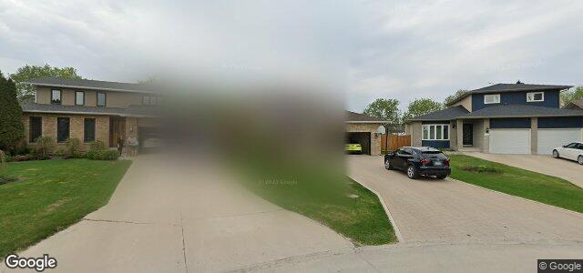 Larawan ng 118 Royal York Drive sa Winnipeg, Manitoba