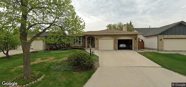 Larawan ng 118 Woodington Bay sa Winnipeg, Manitoba