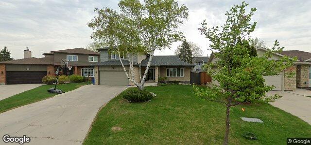 Larawan ng 12 Royal York Drive sa Winnipeg, Manitoba