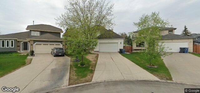 Larawan ng 12 Sandcliffe Court sa Winnipeg, Manitoba