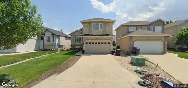 Larawan ng 124 Lindmere Drive sa Winnipeg, Manitoba