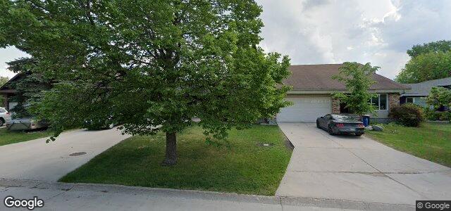 Larawan ng 126 Foxmeadow Drive sa Winnipeg, Manitoba