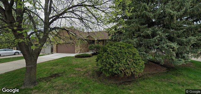 Larawan ng 126 Wallingford Crescent sa Winnipeg, Manitoba