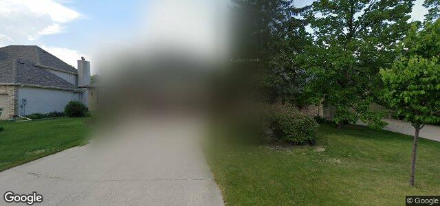 Larawan ng 127 Waterbury Drive sa Winnipeg, Manitoba