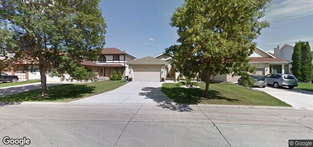 Larawan ng 128 Farmingdale Boulevard sa Winnipeg, Manitoba