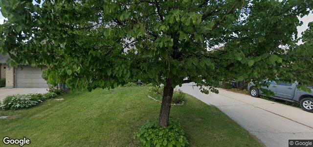 Larawan ng 131 Foxmeadow Drive sa Winnipeg, Manitoba