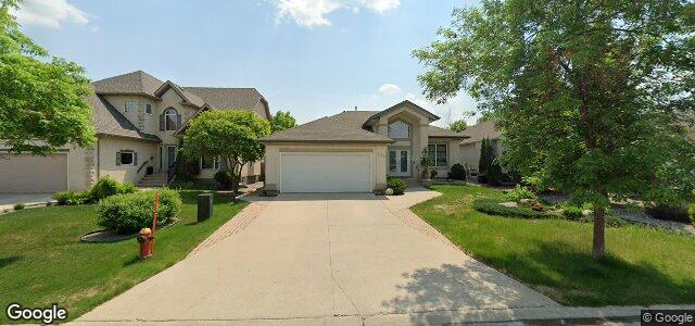 Larawan ng 131 Lindenshore Drive sa Winnipeg, Manitoba