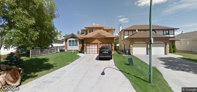 Larawan ng 136 Farmingdale Boulevard sa Winnipeg, Manitoba