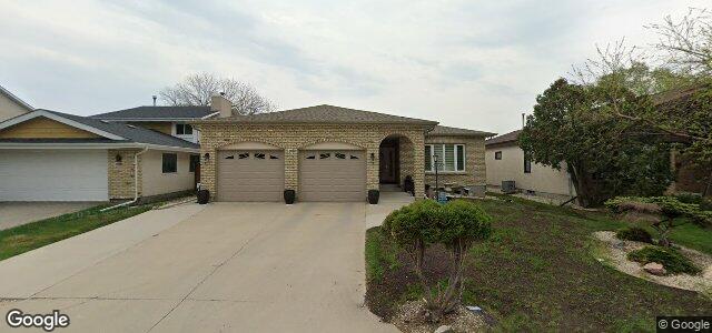 Larawan ng 14 Avon Gate sa Winnipeg, Manitoba