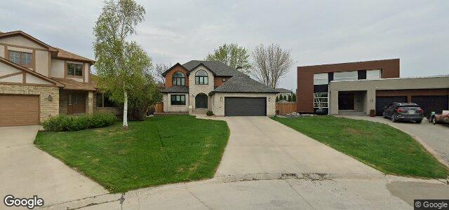 Larawan ng 15 Ossington Court sa Winnipeg, Manitoba