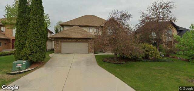 Larawan ng 150 Queen'S Park Crescent sa Winnipeg, Manitoba