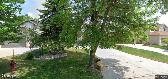 Larawan ng 152 Huntingdale Road sa Winnipeg, Manitoba