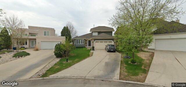 Larawan ng 16 Sandcliffe Court sa Winnipeg, Manitoba