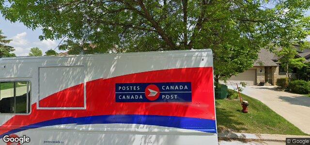 Larawan ng 160 Farmingdale Boulevard sa Winnipeg, Manitoba