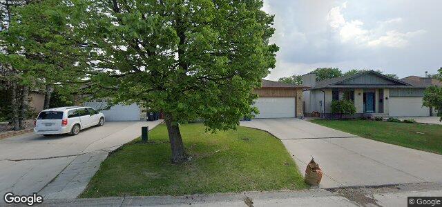 Larawan ng 166 Foxmeadow Drive sa Winnipeg, Manitoba