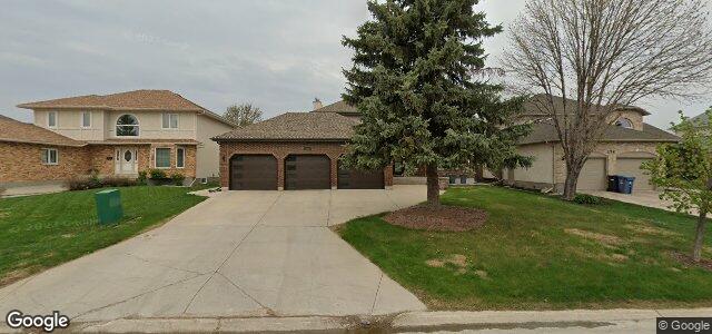 Larawan ng 170 Queen'S Park Crescent sa Winnipeg, Manitoba