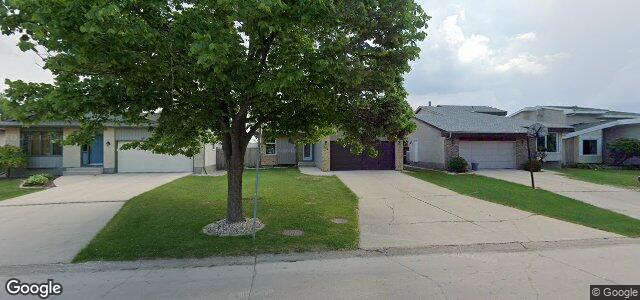Larawan ng 174 Foxmeadow Drive sa Winnipeg, Manitoba