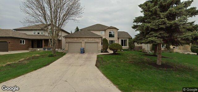 Larawan ng 174 Queen'S Park Crescent sa Winnipeg, Manitoba
