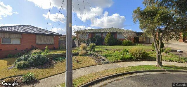 Larawan ng 18 Castleton Court sa Winnipeg, Manitoba