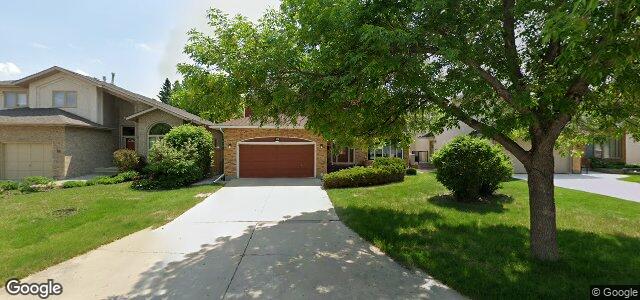 Larawan ng 18 Ridgebury Place sa Winnipeg, Manitoba