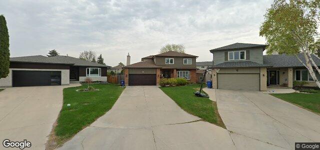 Larawan ng 18 Royal York Drive sa Winnipeg, Manitoba