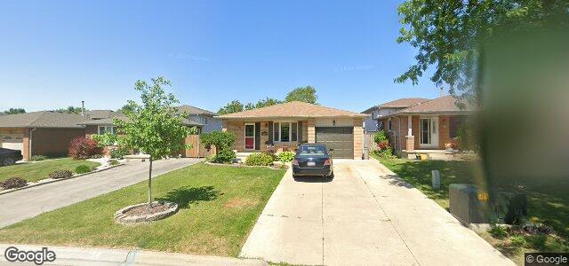 Larawan ng 19 Foxmeadow Drive sa Winnipeg, Manitoba