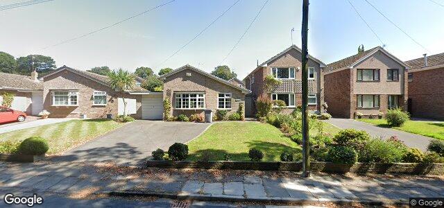 Larawan ng 19 Wethersfield Road sa Winnipeg, Manitoba