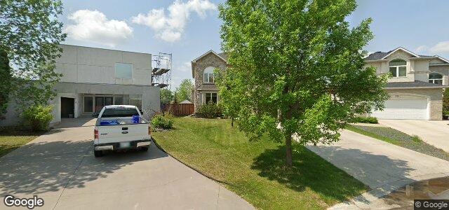 Larawan ng 194 Lindenshore Drive sa Winnipeg, Manitoba