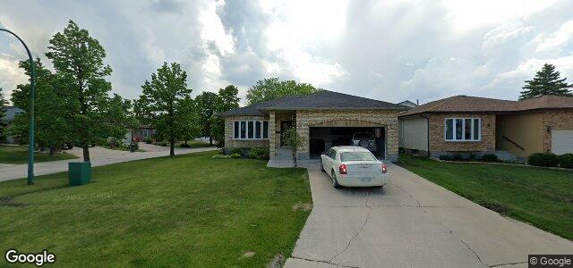 Larawan ng 2 Eaglemount Crescent sa Winnipeg, Manitoba