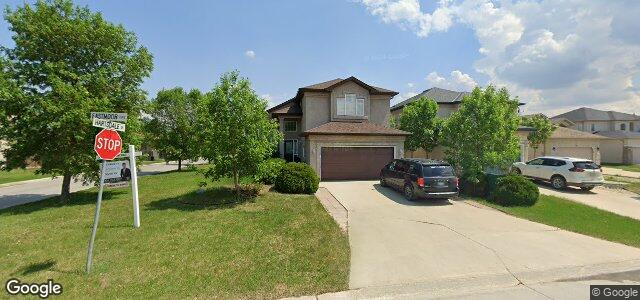 Photo of 2 Eastmoor Cove in Winnipeg, Manitoba