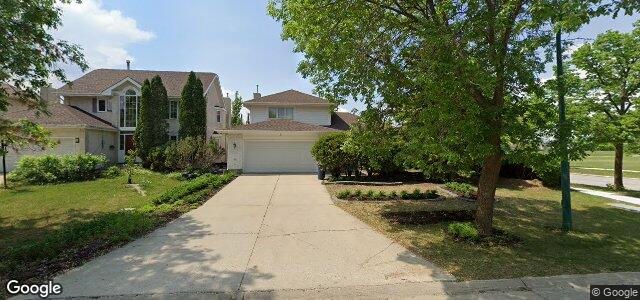 Larawan ng 2 Farmingdale Boulevard sa Winnipeg, Manitoba